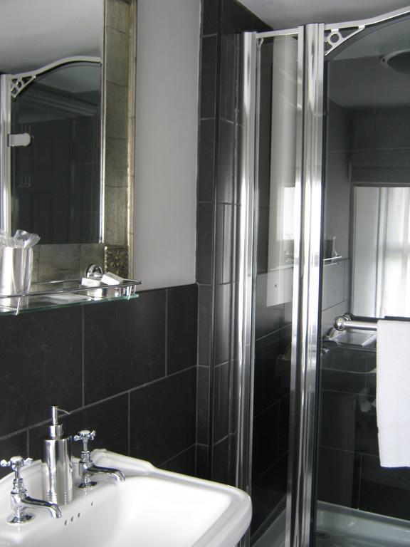 Holly Tree B&B Бромярд Номер фото
