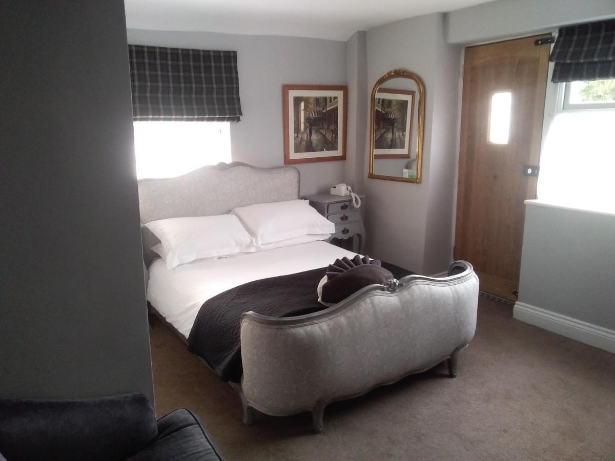 Holly Tree B&B Бромярд Экстерьер фото