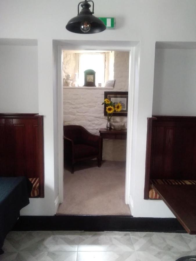 Holly Tree B&B Бромярд Экстерьер фото
